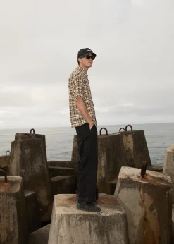 Shirts|Sets & Co-Ords<Afends Check Out - Seersucker Short Sleeve Shirt Moonbeam Check