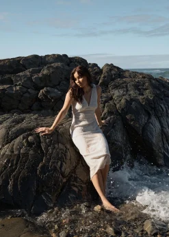 Dresses<Afends Focus  - Seersucker Maxi Dress Off White