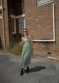 Dresses<Afends Focus  - Seersucker Maxi Dress Oil Green