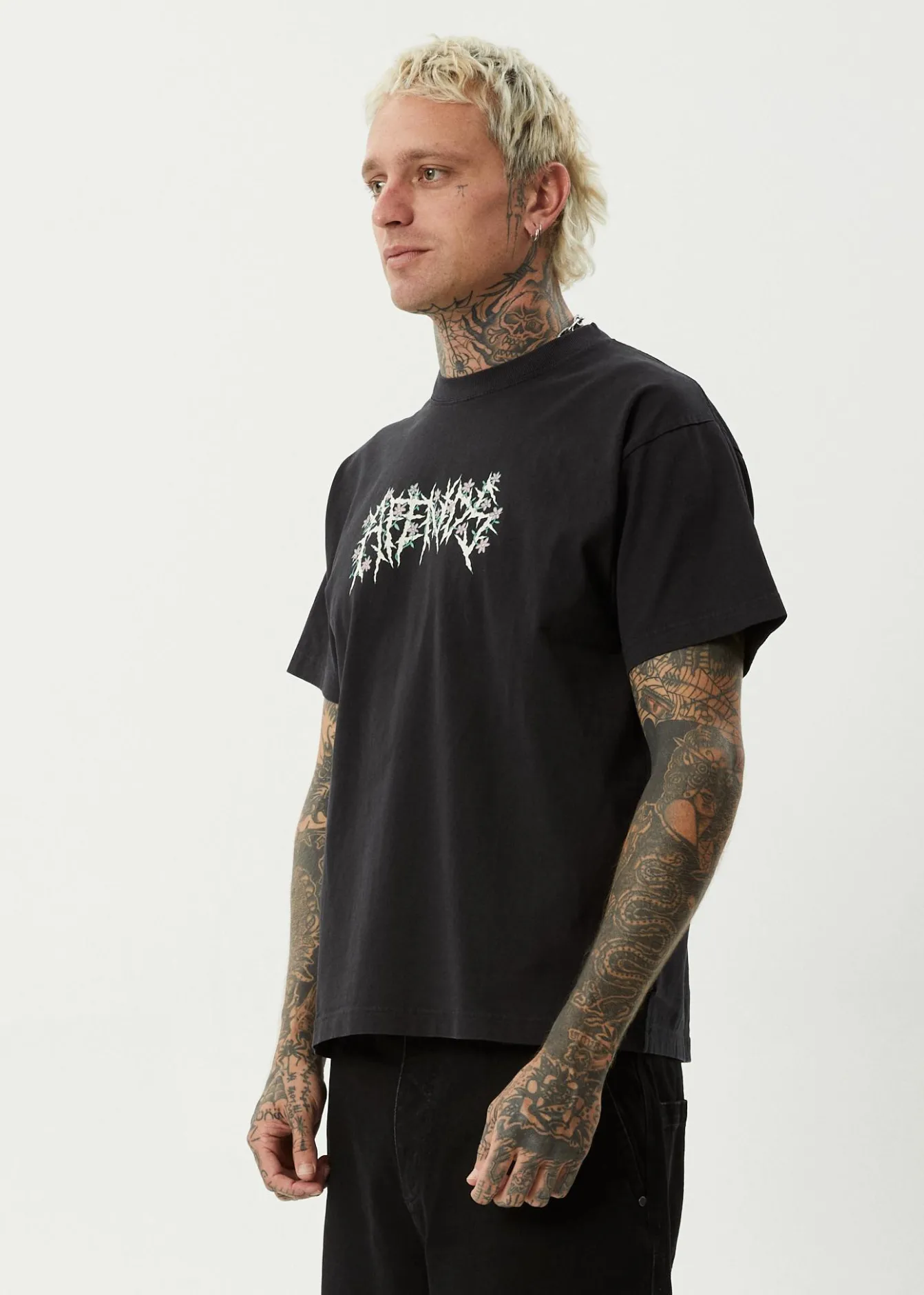T-Shirts|Tees & Shirts<Afends Heavy Petal - Heavyweight Boxy Tee Stone Black