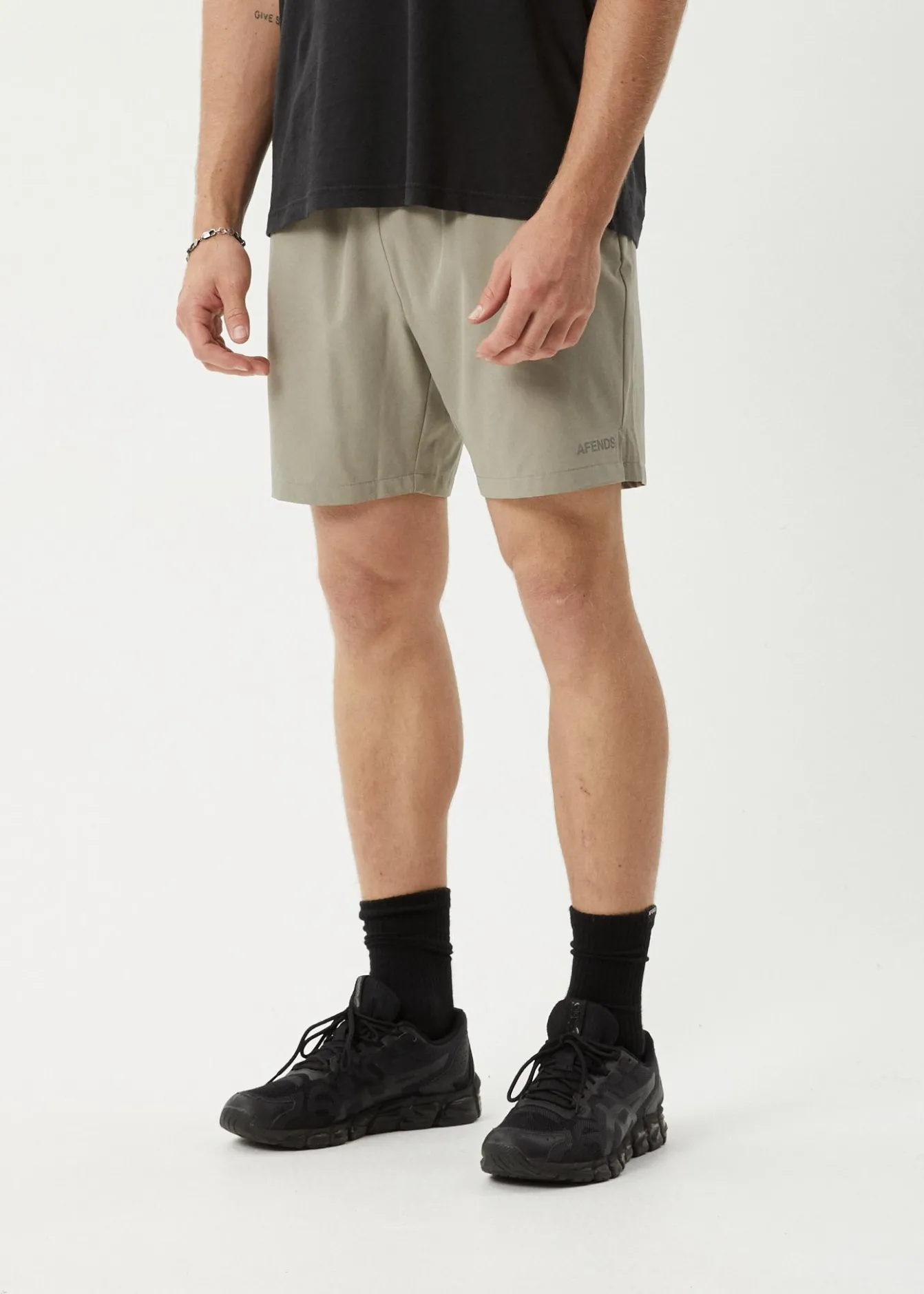 Shorts<Afends Kettle-Ish - Performance Short 18" Olive