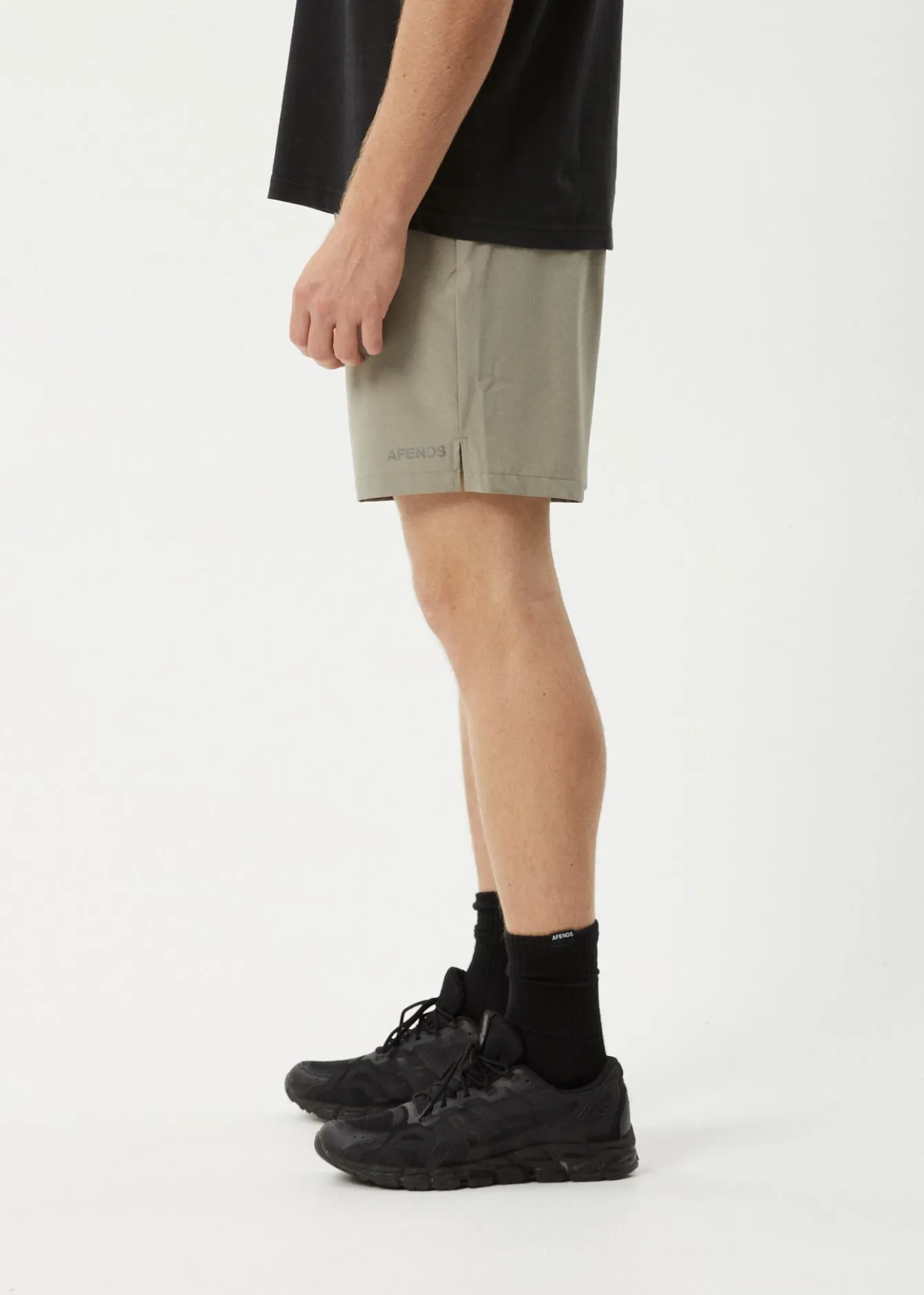 Shorts<Afends Kettle-Ish - Performance Short 18" Olive