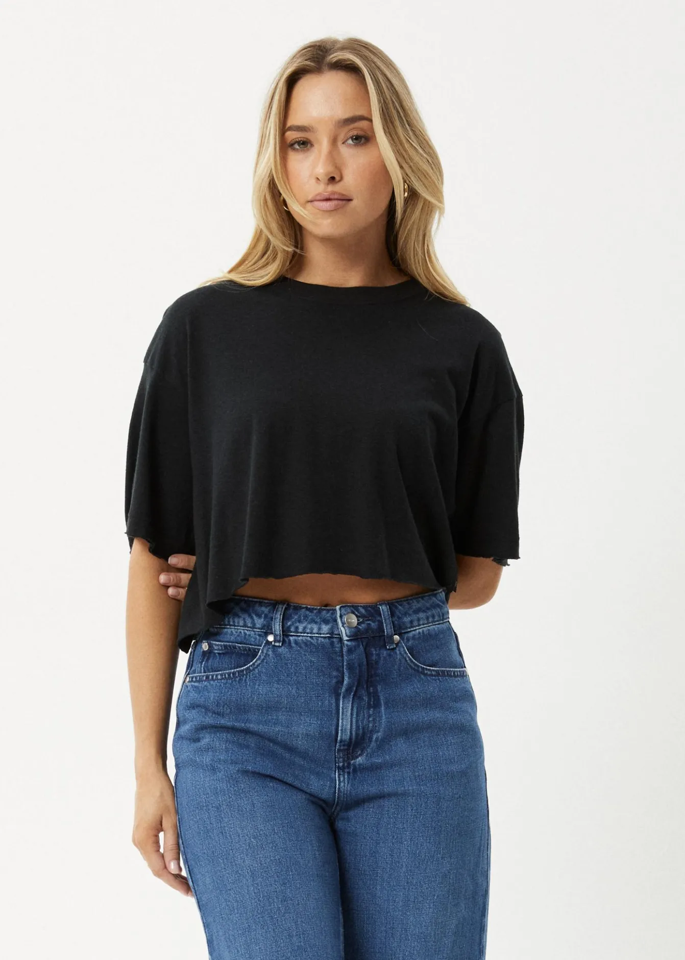 Tees & Shirts|Essentials<Afends Slay Cropped - Oversized Tee Black
