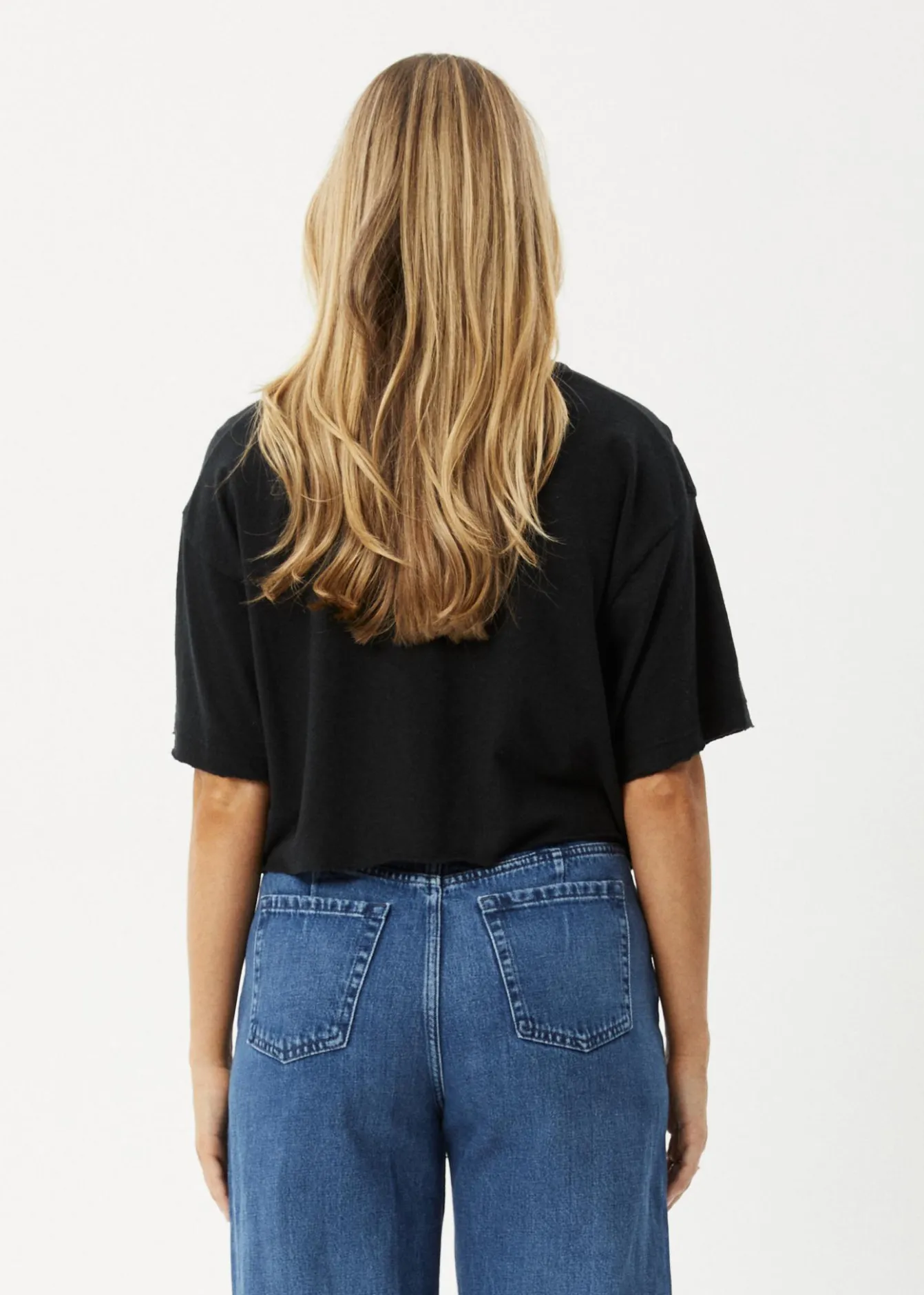Tees & Shirts|Essentials<Afends Slay Cropped - Oversized Tee Black