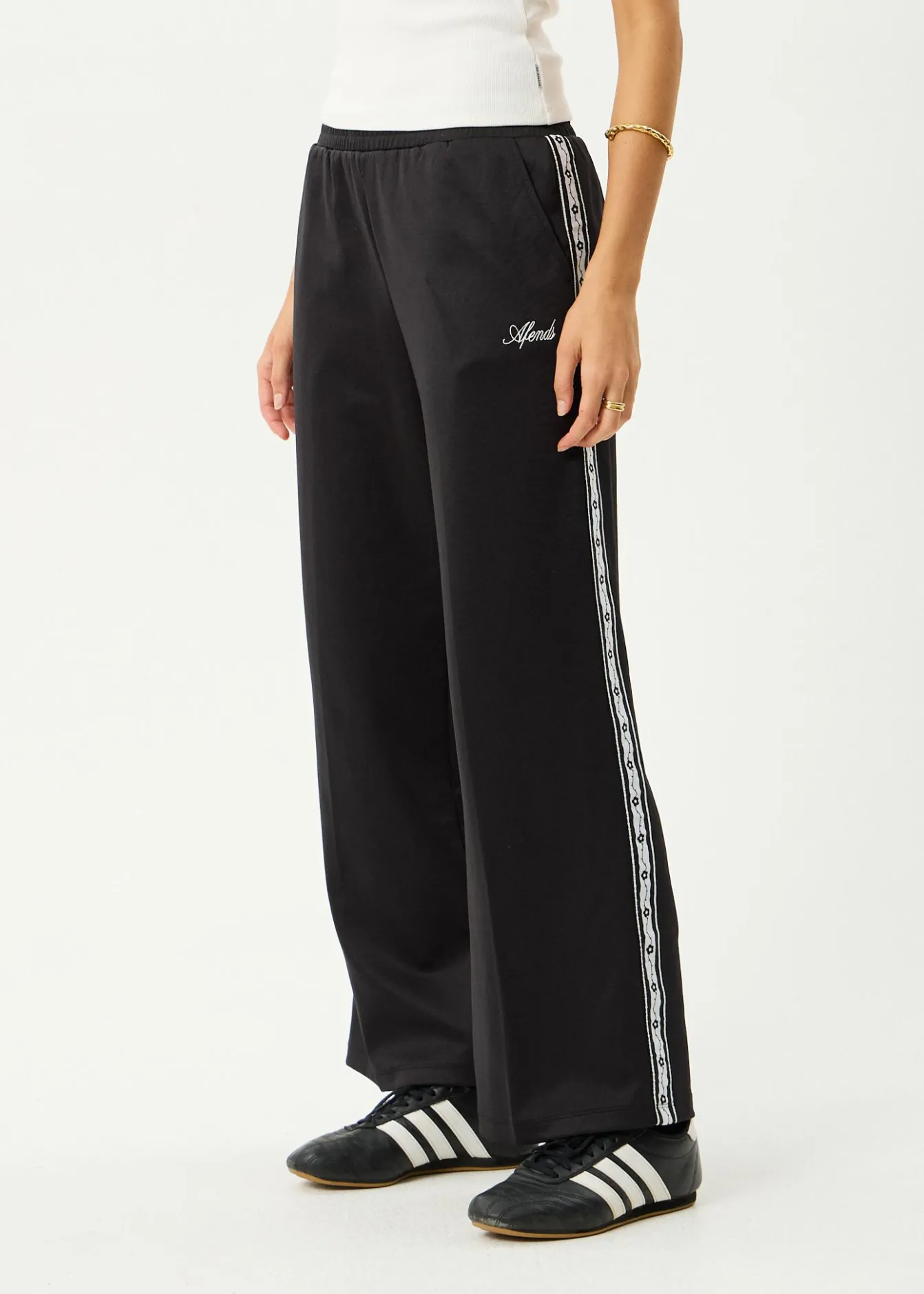 Pants<Afends Thorn Bound - Sweat Pant Black