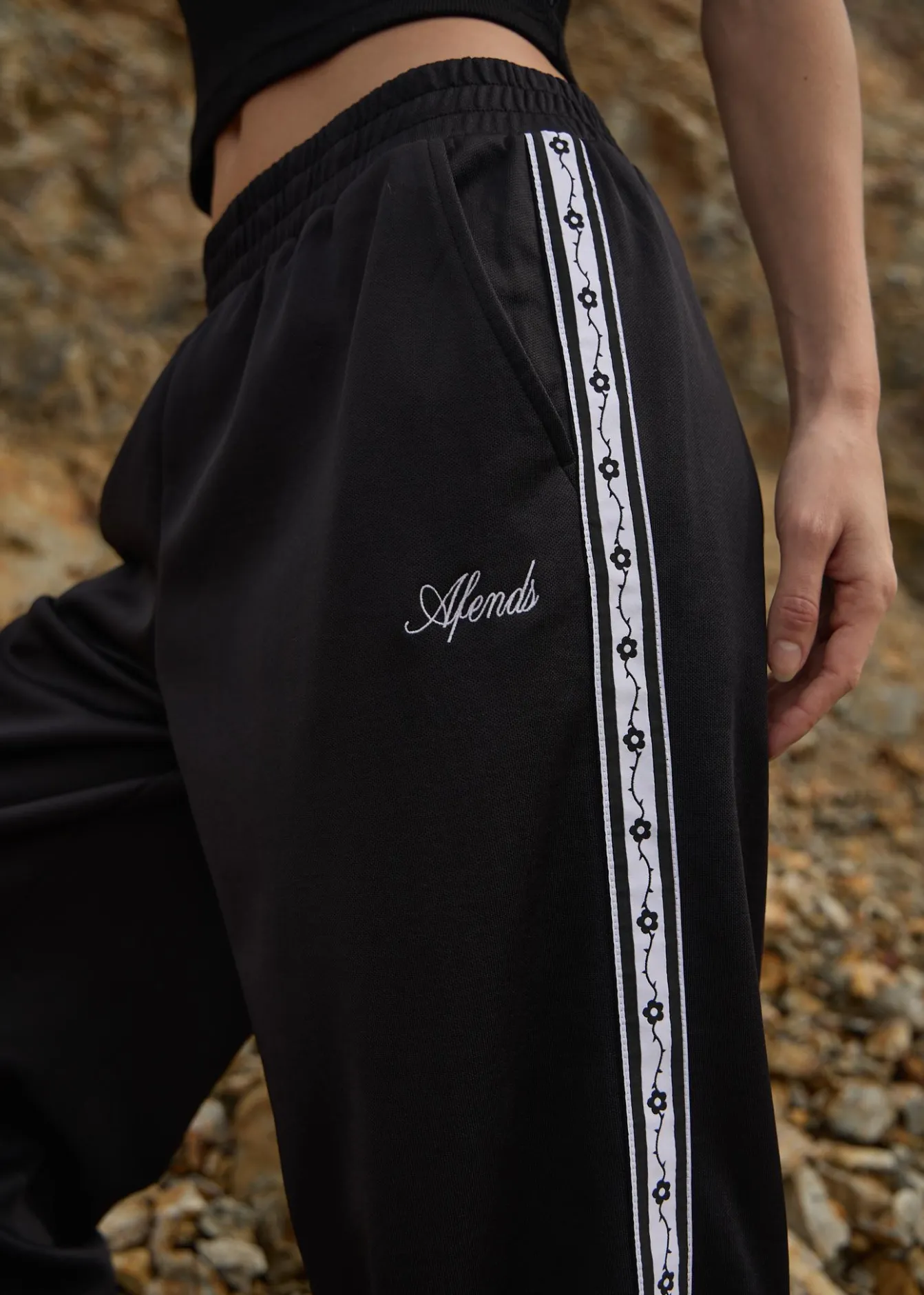 Pants<Afends Thorn Bound - Sweat Pant Black