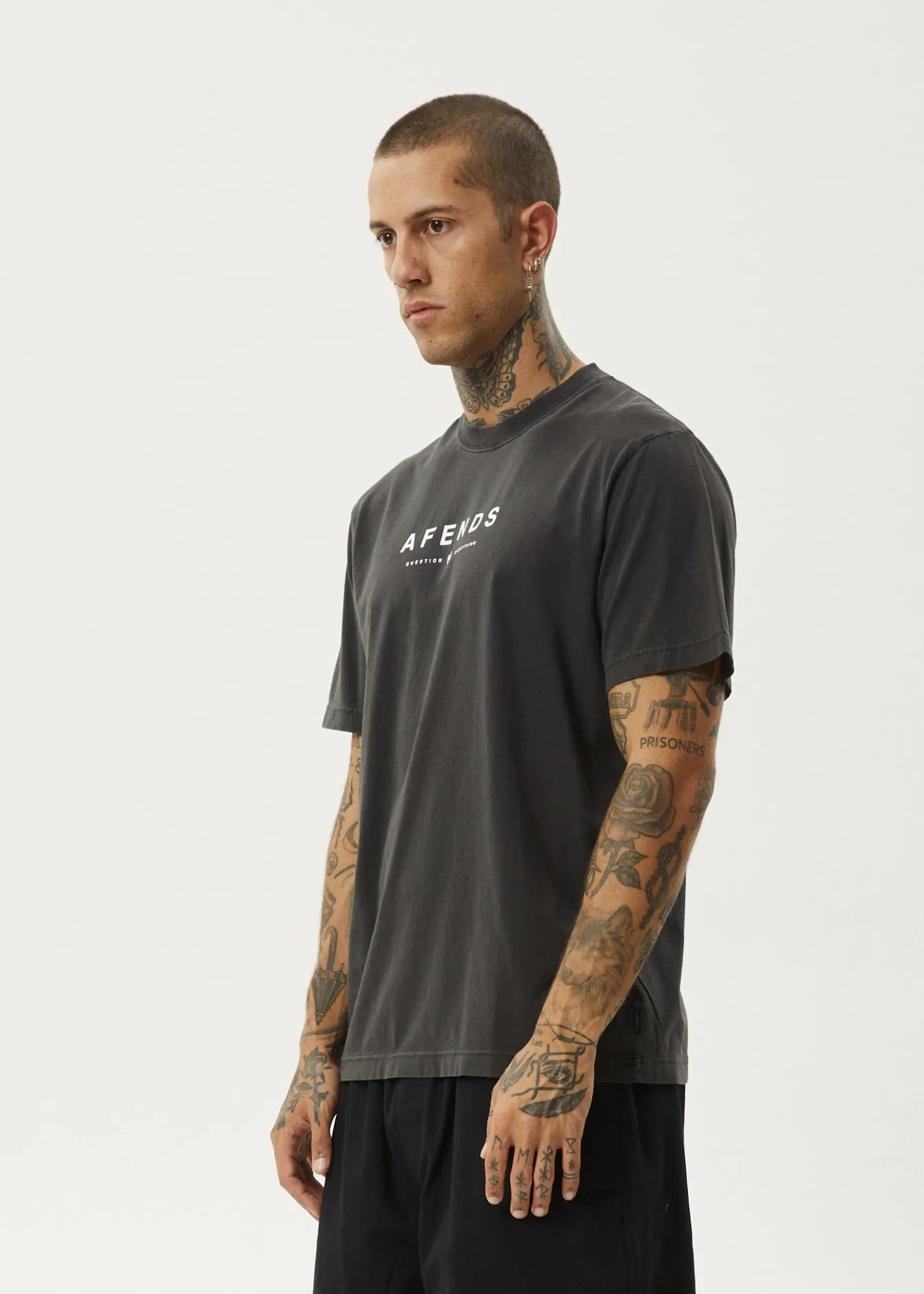 T-Shirts<Afends Thrown Out - Retro Tee Black / White