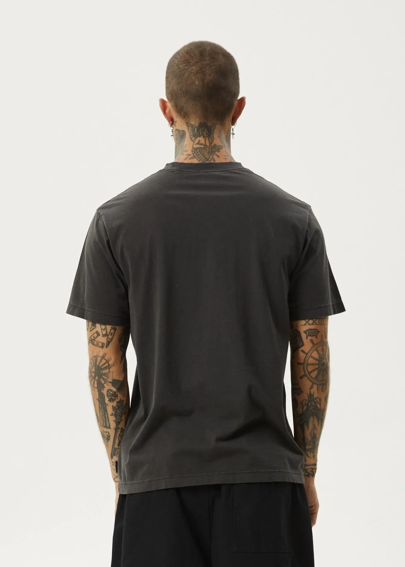 T-Shirts<Afends Thrown Out - Retro Tee Black / White